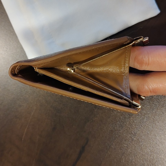 Christian Dior EUC+ Honeycomb Monogram Tan Leather Bifold Wallet (W79) - Picture 12 of 13